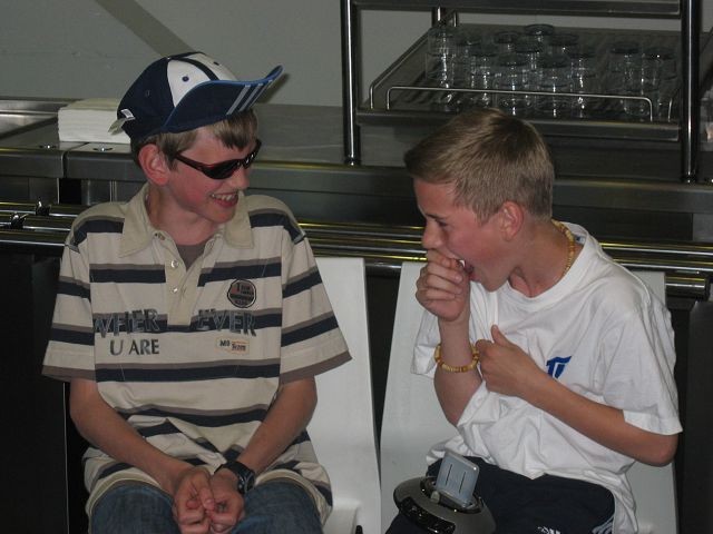 k-20090430_ 102